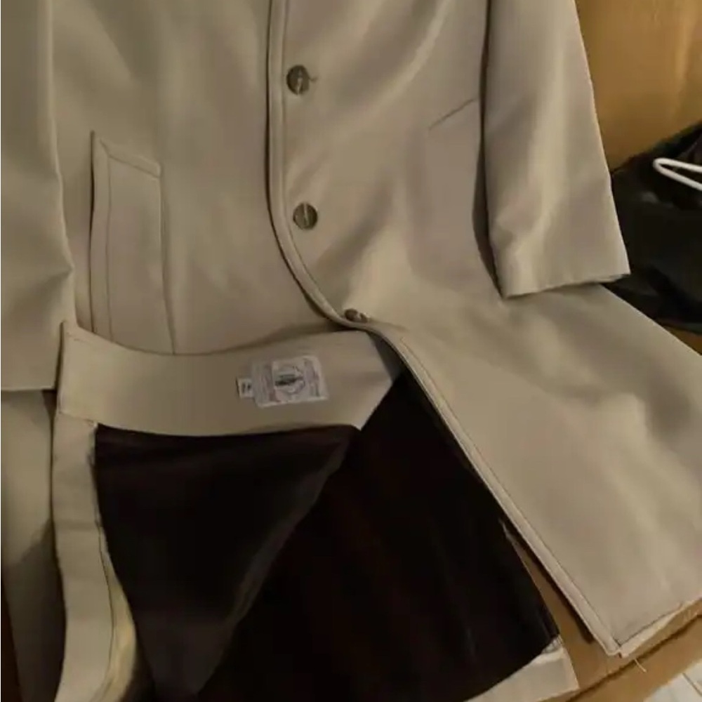 London Fog Beige Trench Coat EXCELLENT CONDITION 46R - Picture 4 of 7